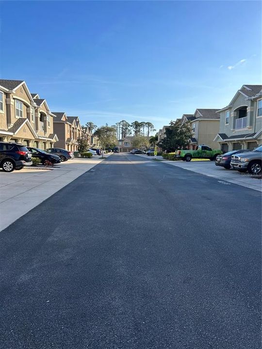 待售: $184,900 (2 贝兹, 2 浴室, 1230 平方英尺)