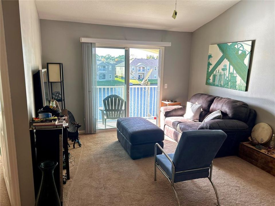 待售: $184,900 (2 贝兹, 2 浴室, 1230 平方英尺)