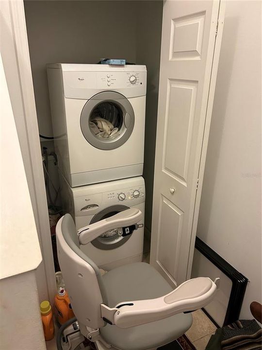 待售: $184,900 (2 贝兹, 2 浴室, 1230 平方英尺)