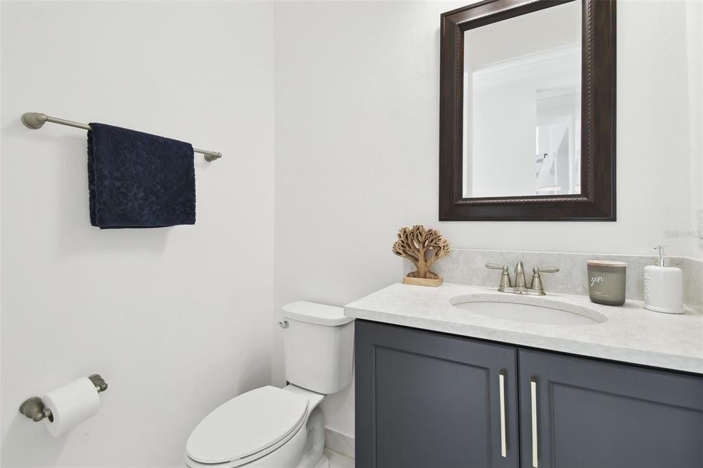 Active With Contract: $1,100,000 (4 beds, 5 baths, 4501 Square Feet)