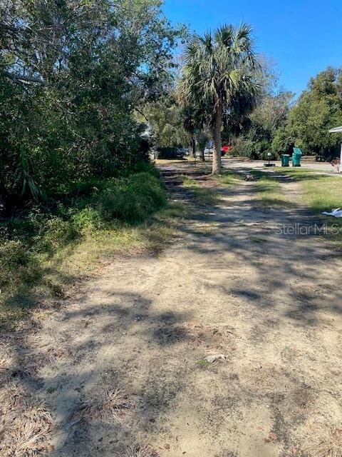 На продажу: $34,995 (0.14 acres)