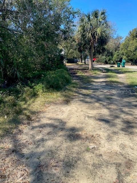 На продажу: $34,995 (0.14 acres)