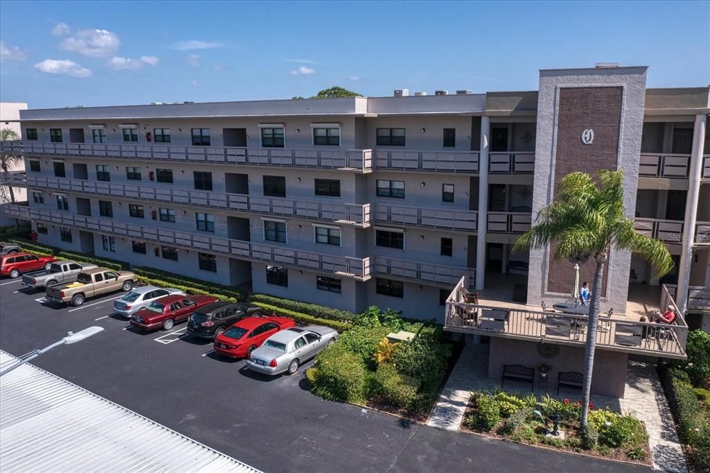 Recently Sold: $225,000 (2 beds, 2 baths, 1235 Square Feet)