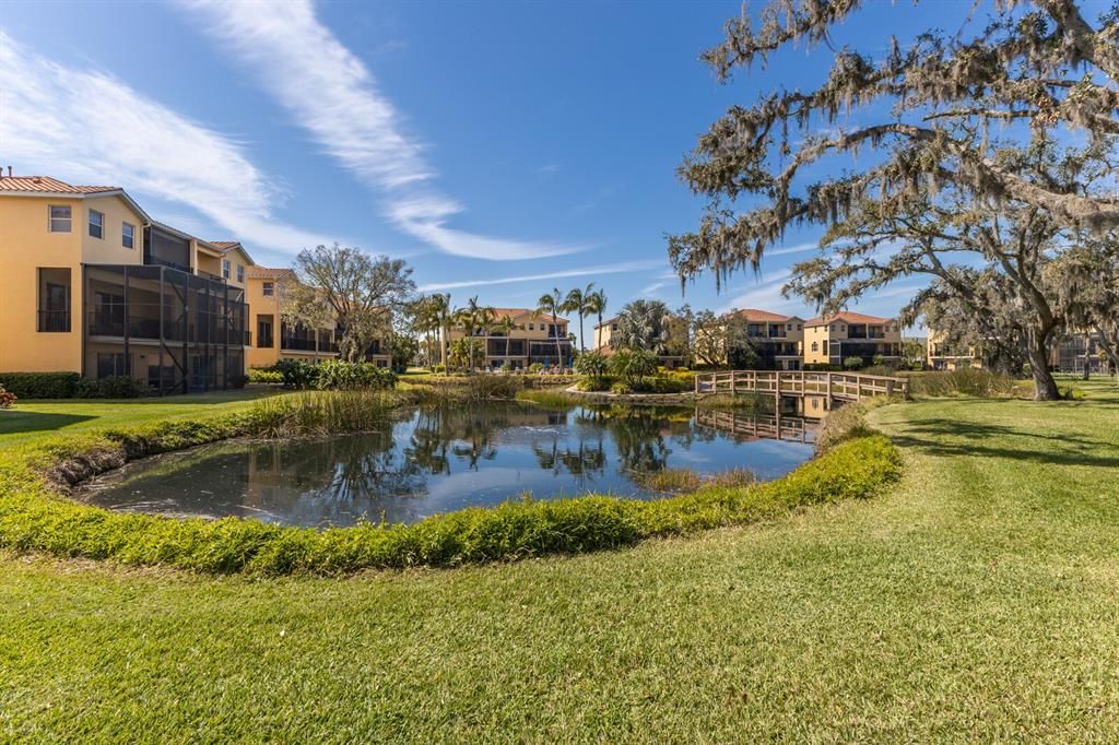 На продажу: $600,000 (4 спален, 4 ванн, 2848 Квадратных фут)