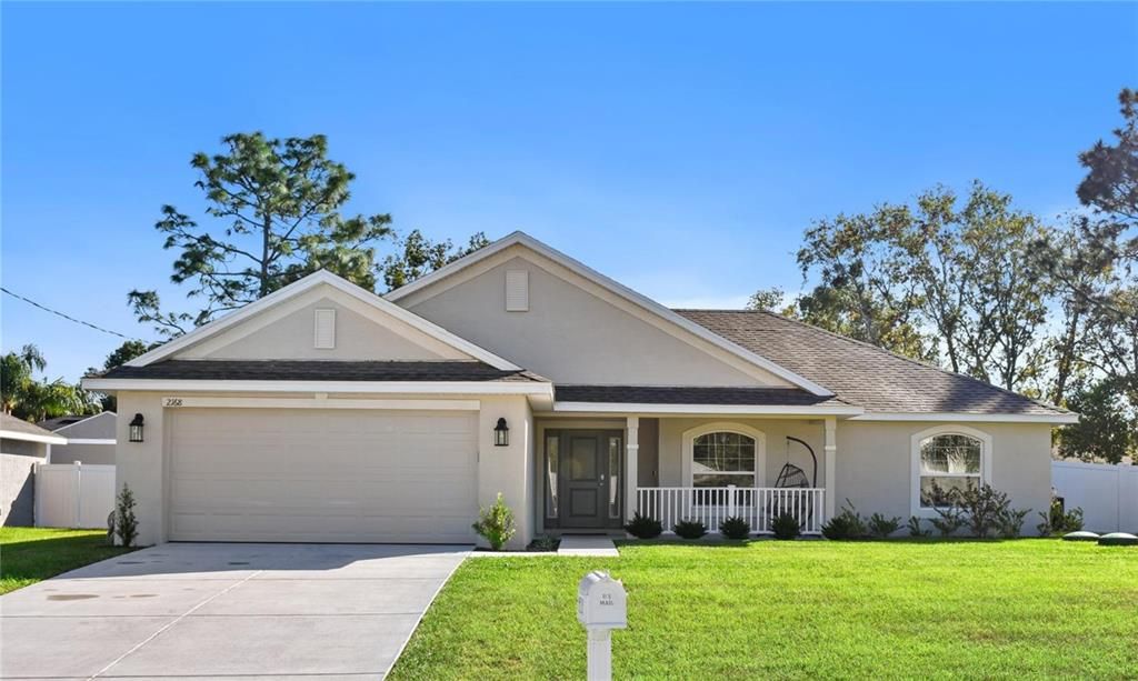 Recently Rented: $2,350 (4 beds, 2 baths, 1754 Square Feet)
