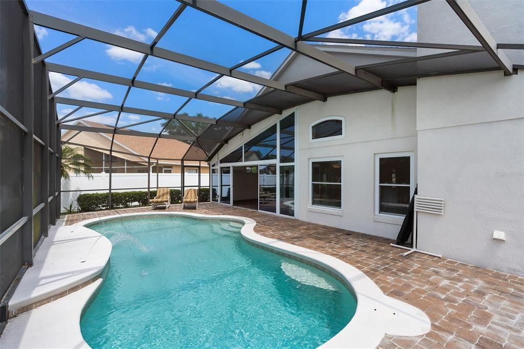 Active With Contract: $3,149 (4 beds, 2 baths, 2230 Square Feet)