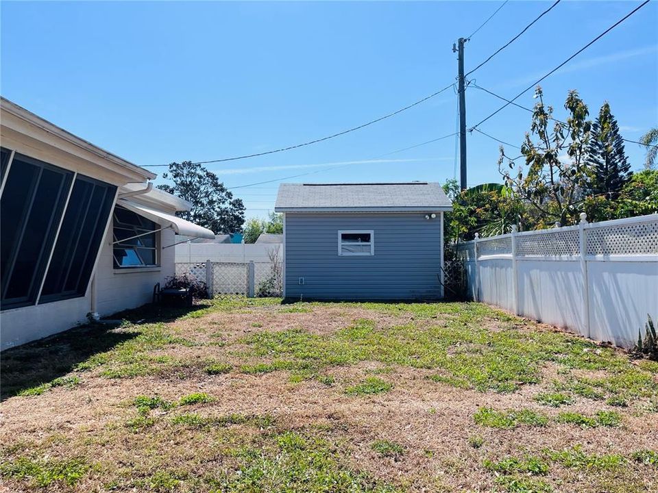 待售: $218,900 (2 贝兹, 1 浴室, 1056 平方英尺)