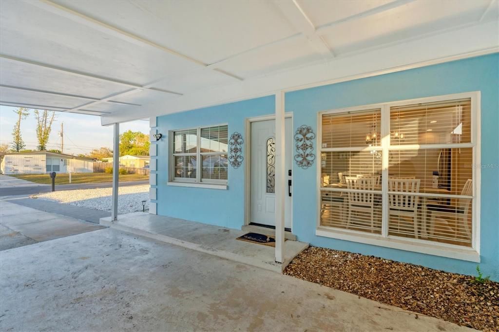 出租: $5,500 (3 贝兹, 2 浴室, 1482 平方英尺)