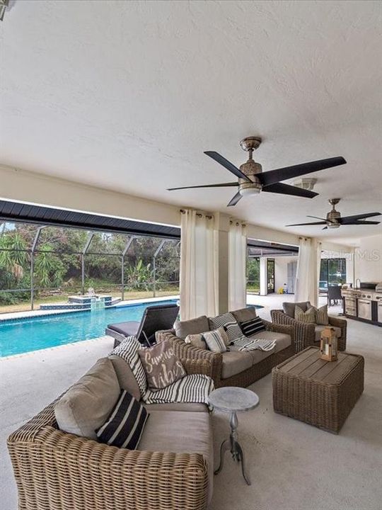 For Sale: $1,456,500 (6 beds, 4 baths, 3621 Square Feet)