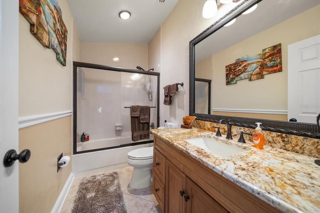 For Sale: $1,395,000 (3 beds, 3 baths, 2400 Square Feet)