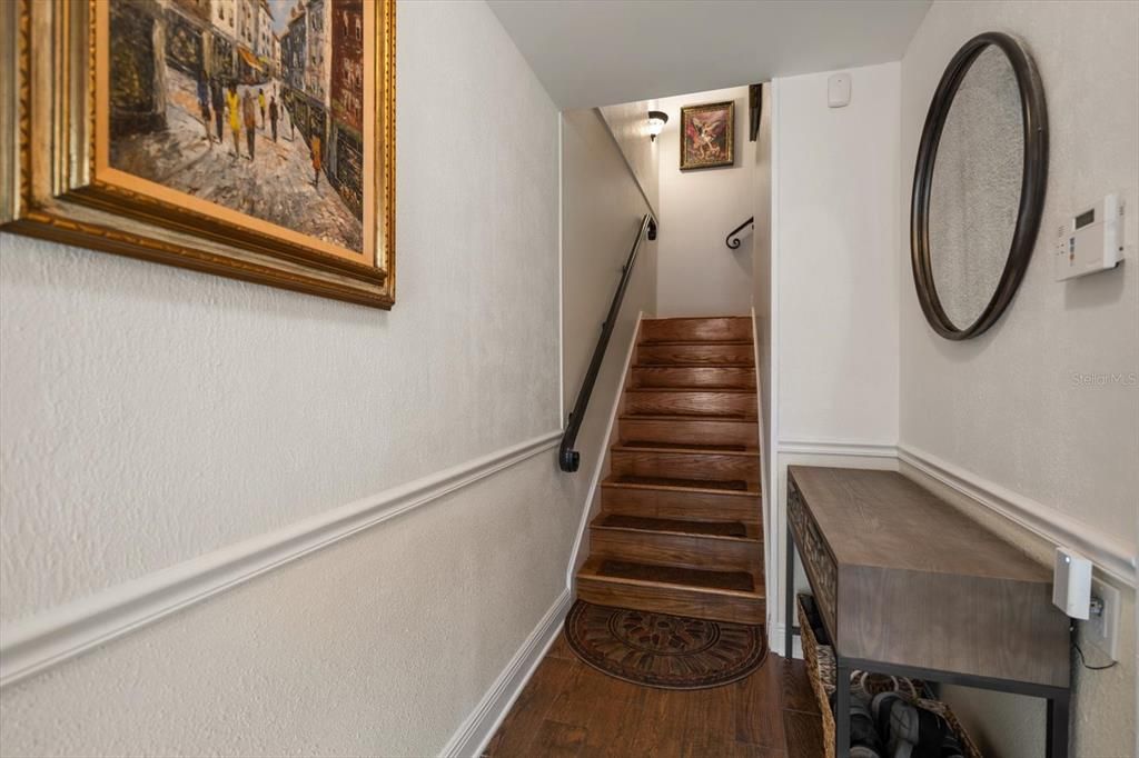 For Sale: $1,395,000 (3 beds, 3 baths, 2400 Square Feet)