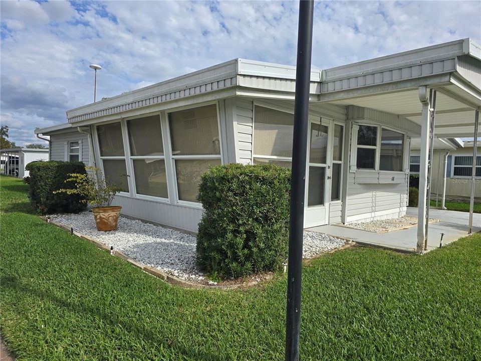 For Sale: $85,000 (2 beds, 1 baths, 1100 Square Feet)