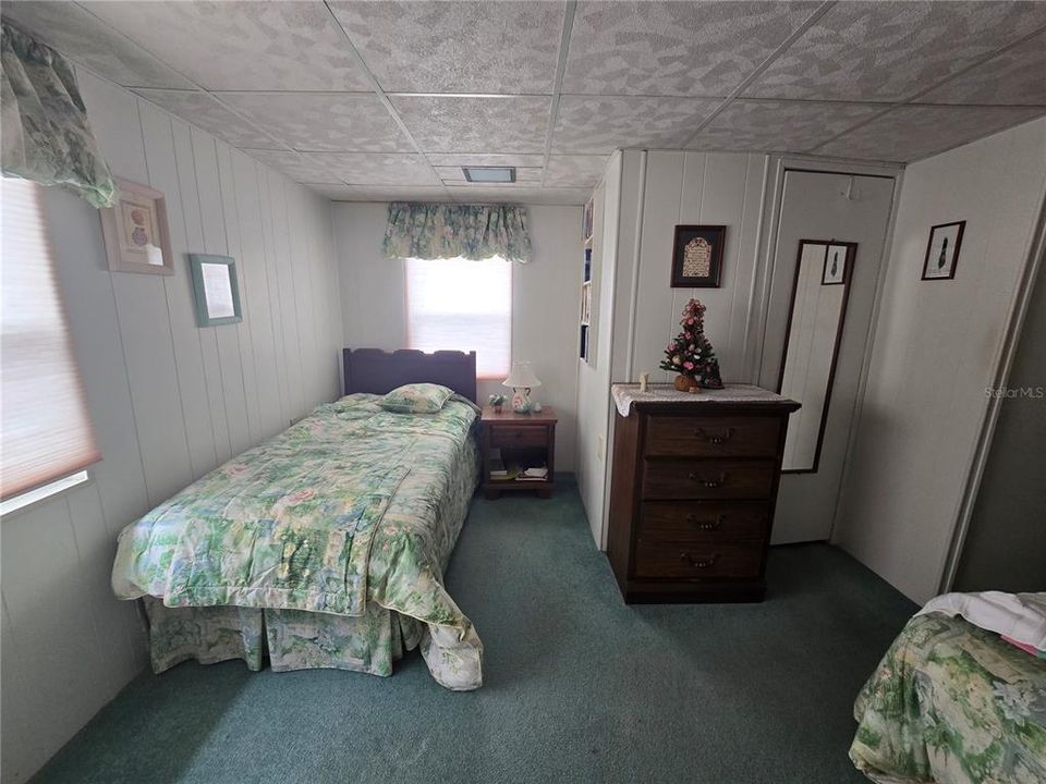 For Sale: $85,000 (2 beds, 1 baths, 1100 Square Feet)