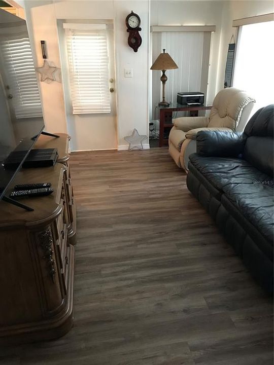 En Venta: $88,000 (2 camas, 2 baños, 1128 Pies cuadrados)