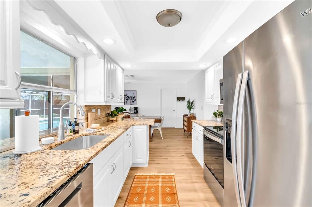 For Rent: $7,500 (4 beds, 2 baths, 1905 Square Feet)