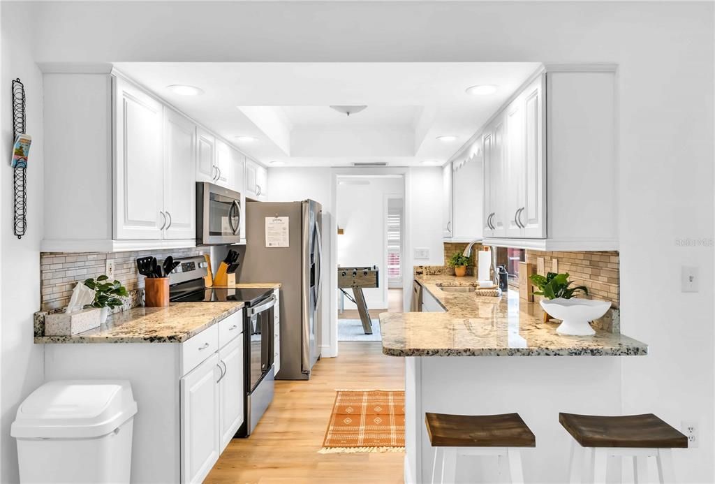 For Rent: $7,500 (4 beds, 2 baths, 1905 Square Feet)