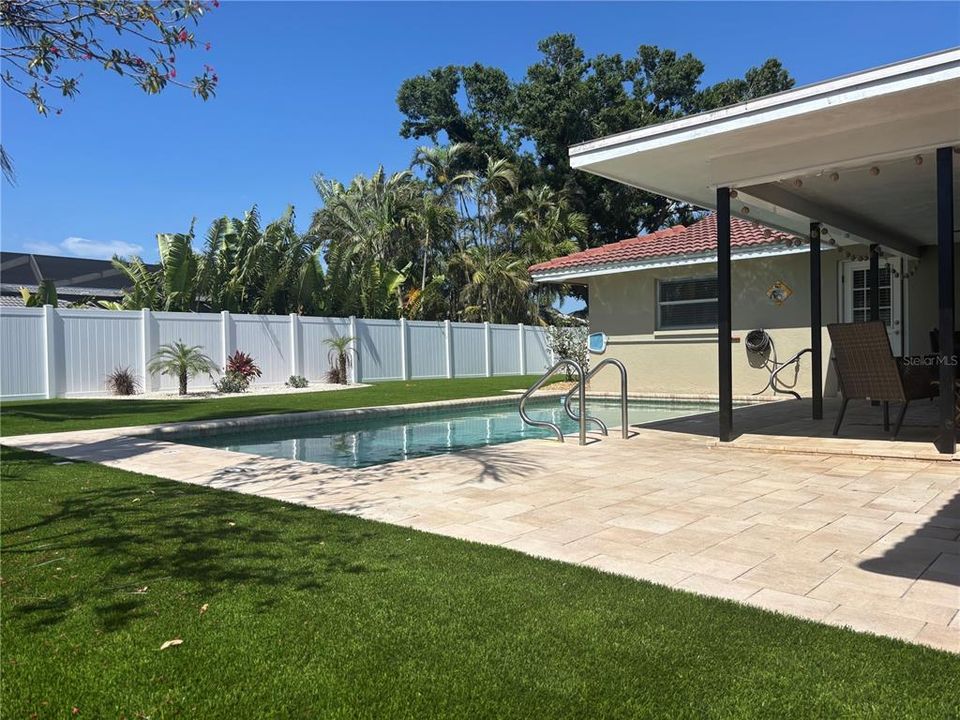 For Rent: $7,500 (4 beds, 2 baths, 1905 Square Feet)