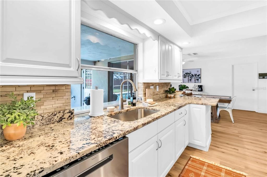 For Rent: $7,500 (4 beds, 2 baths, 1905 Square Feet)
