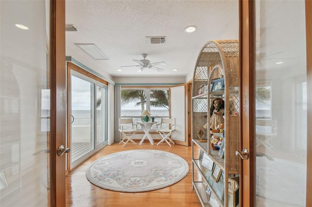 На продажу: $2,599,999 (4 спален, 4 ванн, 3526 Квадратных фут)