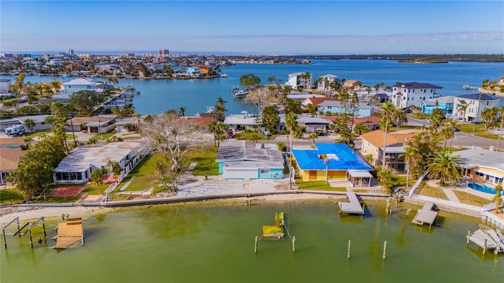 На продажу: $1,650,000 (0.31 acres)