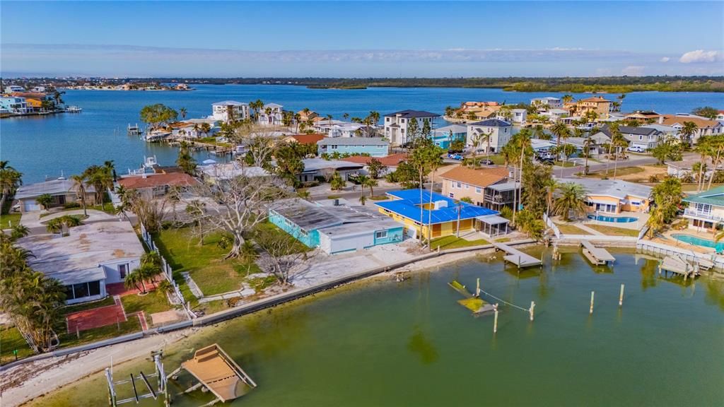 На продажу: $1,650,000 (0.31 acres)