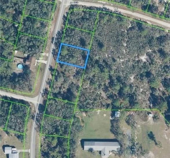 待售: $11,000 (0.23 acres)