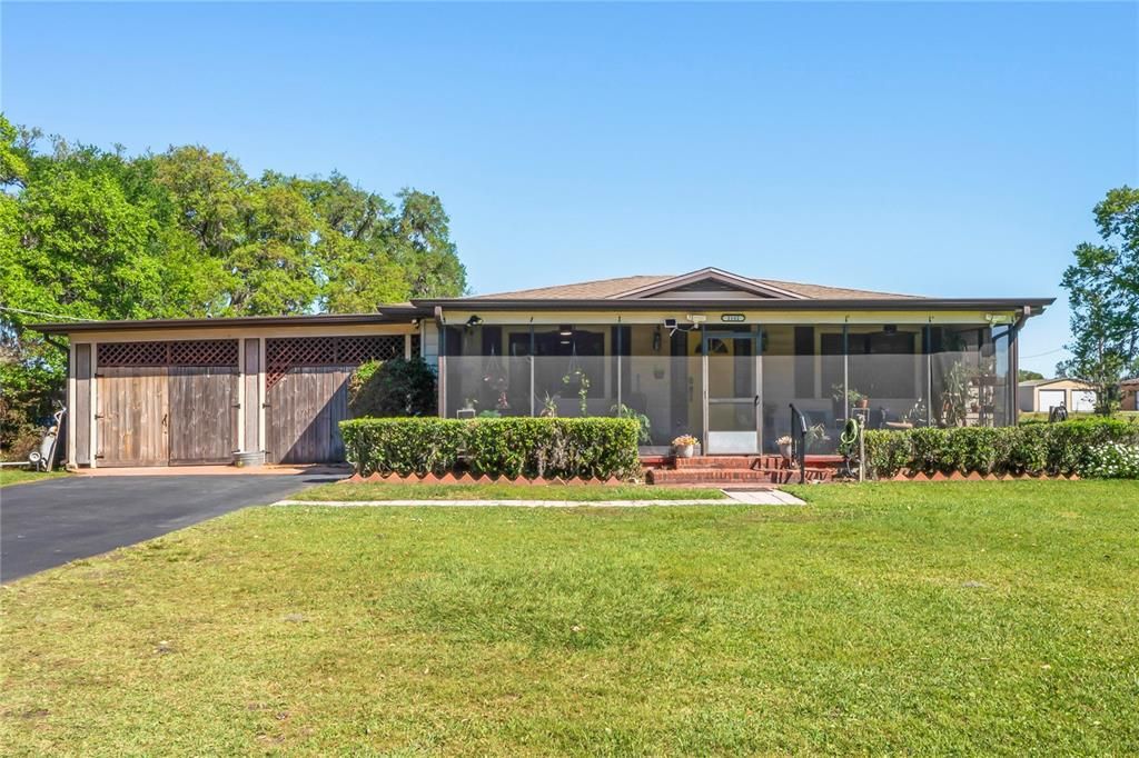 Recently Sold: $390,000 (4 beds, 3 baths, 1682 Square Feet)