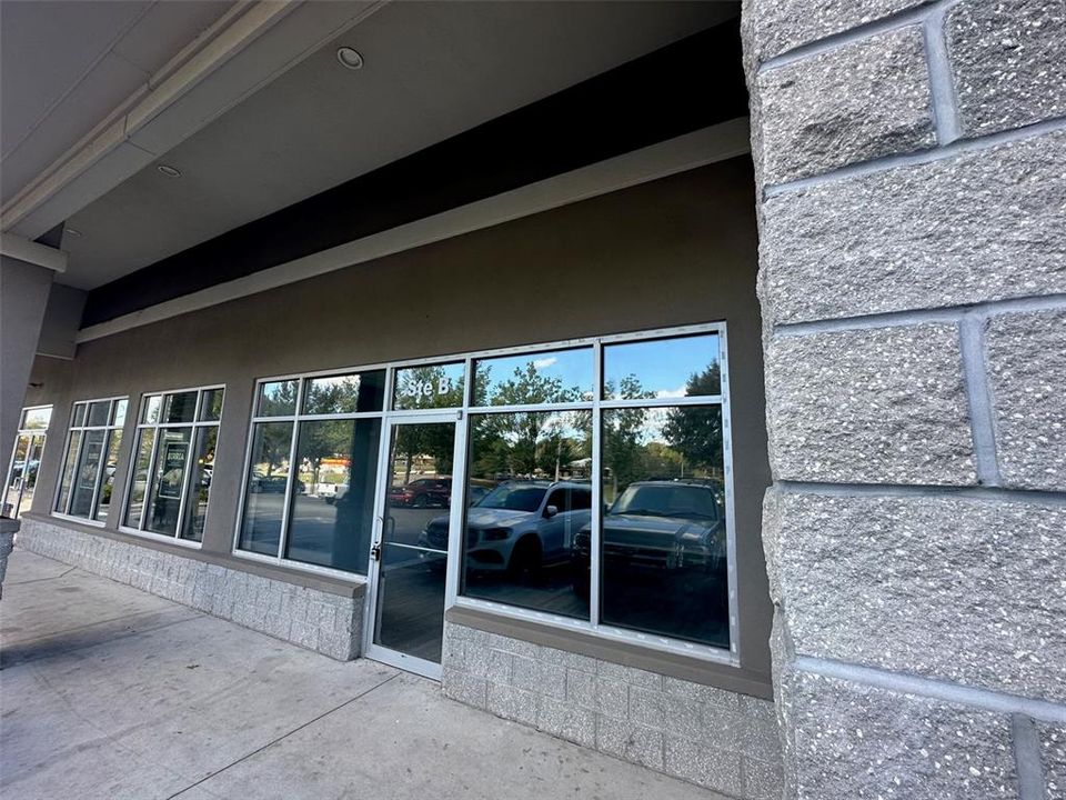 На продажу: $22,800 (0 спален, 0 ванн, 1200 Квадратных фут)