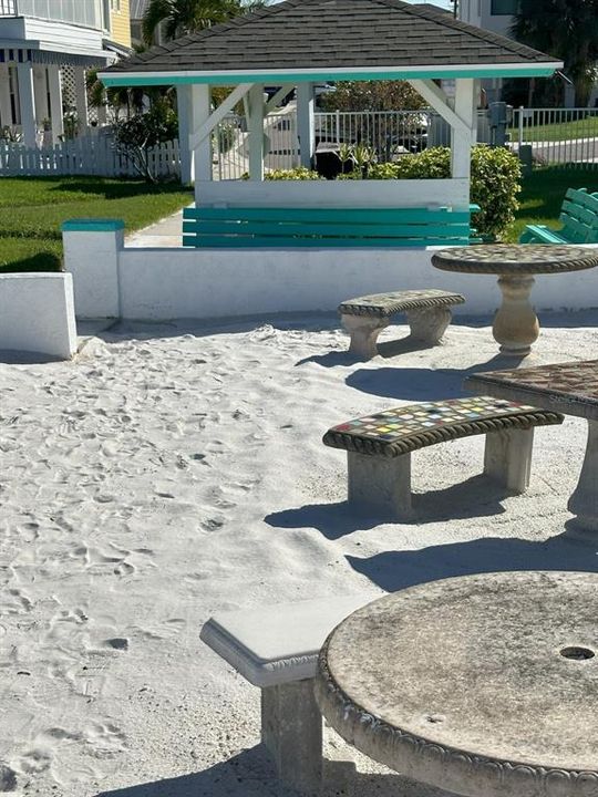 待售: $699,000 (0.04 acres)