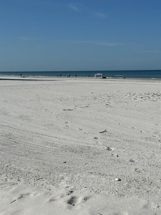 待售: $699,000 (0.04 acres)