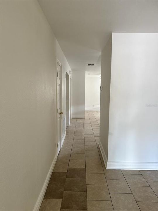 For Sale: $199,000 (3 beds, 2 baths, 1200 Square Feet)