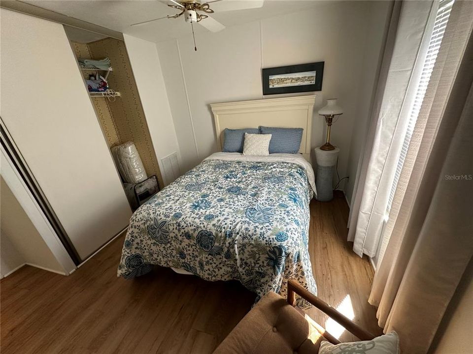 На продажу: $140,000 (2 спален, 2 ванн, 1056 Квадратных фут)