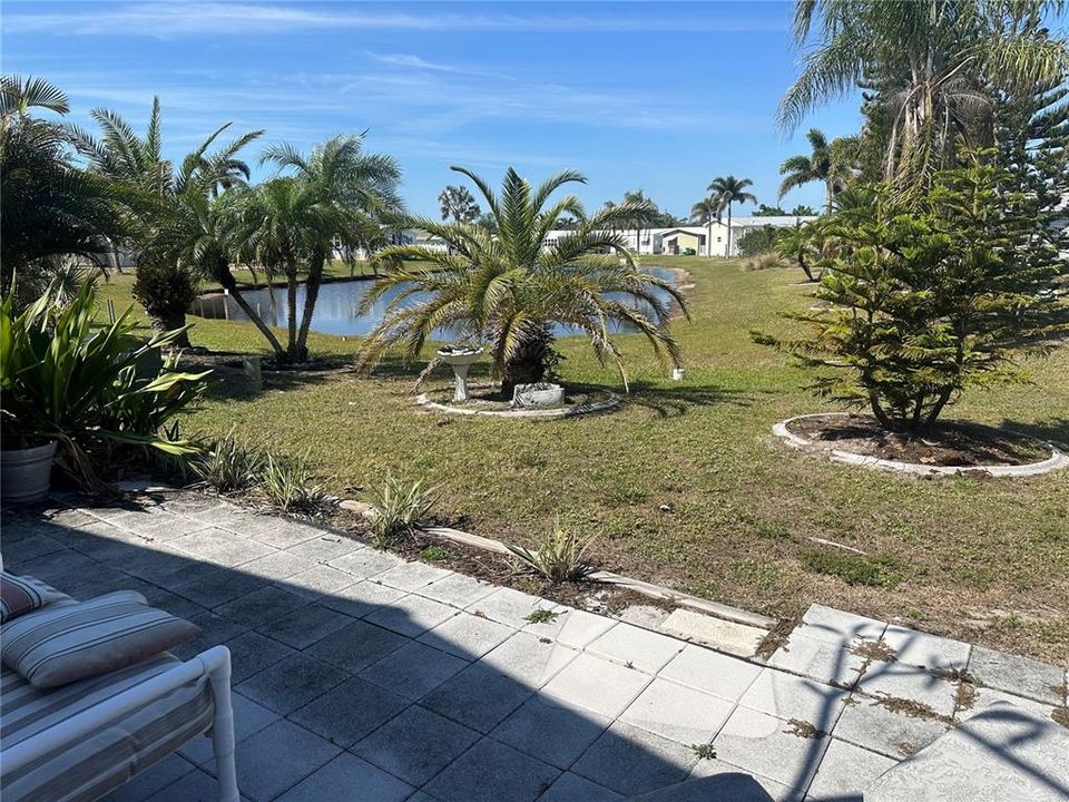 На продажу: $140,000 (2 спален, 2 ванн, 1056 Квадратных фут)