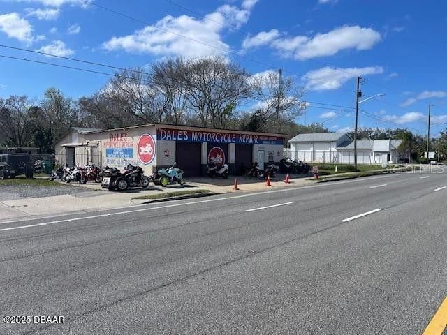 待售: $199,000 (0 贝兹, 0 浴室, 3000 平方英尺)