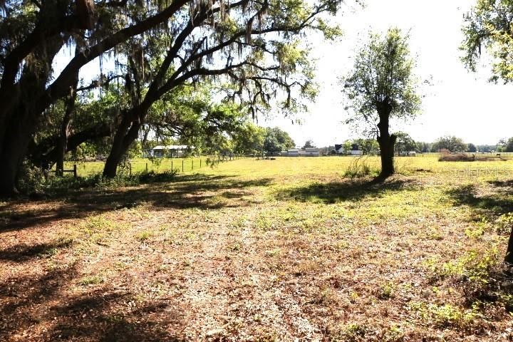 En Venta: $190,000 (5.00 acres)