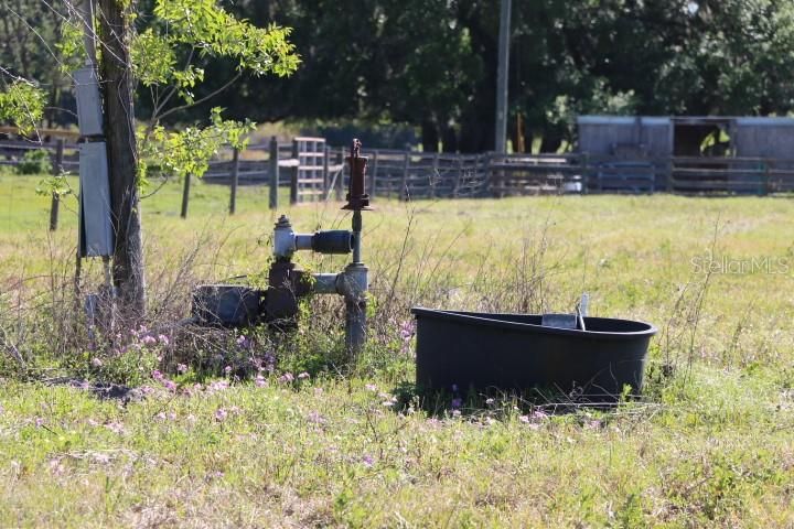 En Venta: $190,000 (5.00 acres)