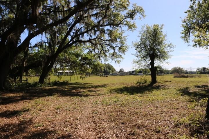 En Venta: $190,000 (5.00 acres)