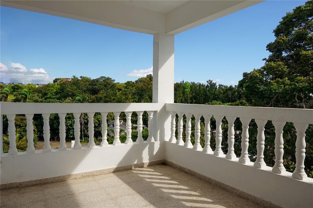 На продажу: $775,000 (10 спален, 5 ванн, 3154 Квадратных фут)