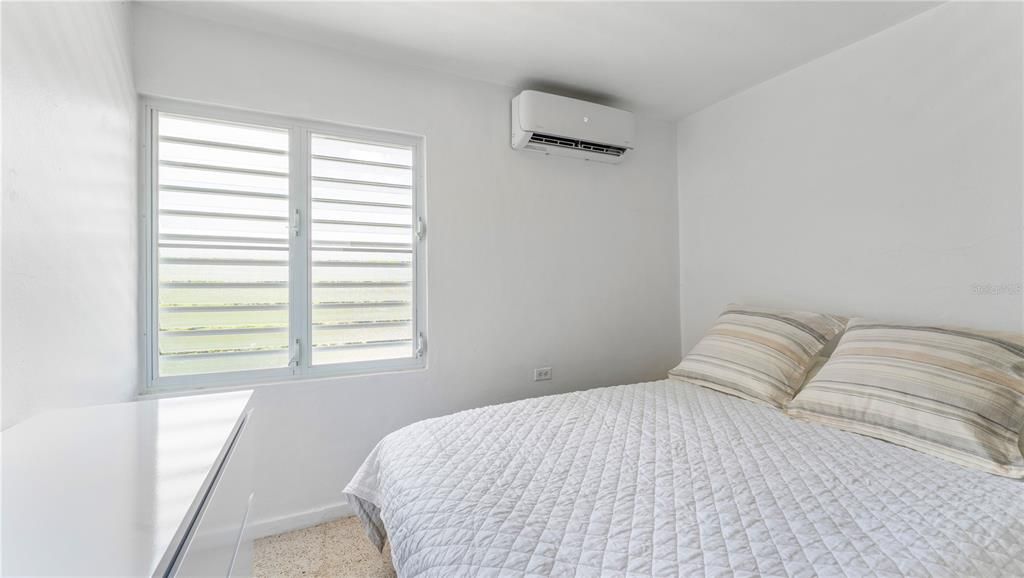 На продажу: $775,000 (10 спален, 5 ванн, 3154 Квадратных фут)