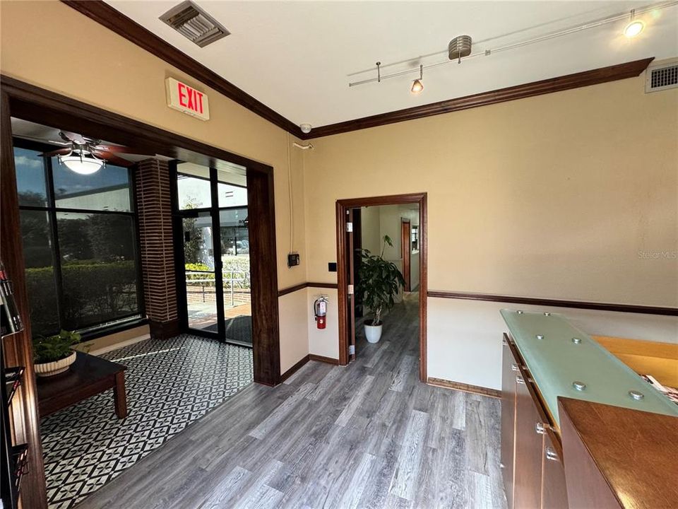 待售: $64,000 (0 贝兹, 0 浴室, 6098 平方英尺)