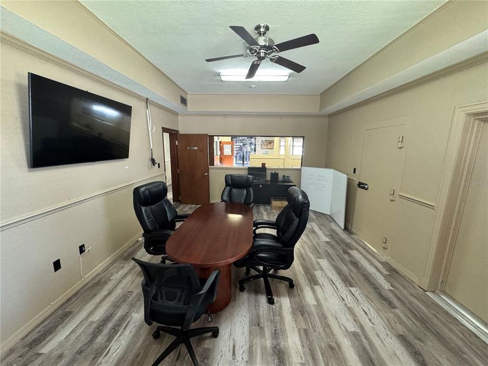 待售: $64,000 (0 贝兹, 0 浴室, 6098 平方英尺)