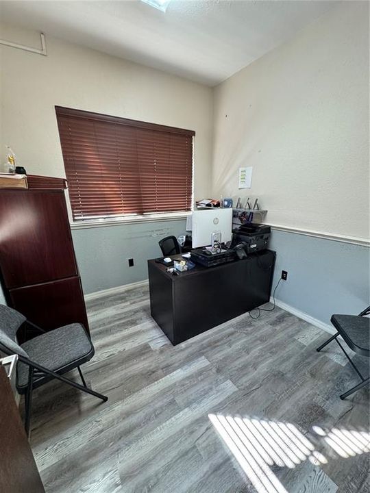 待售: $64,000 (0 贝兹, 0 浴室, 6098 平方英尺)