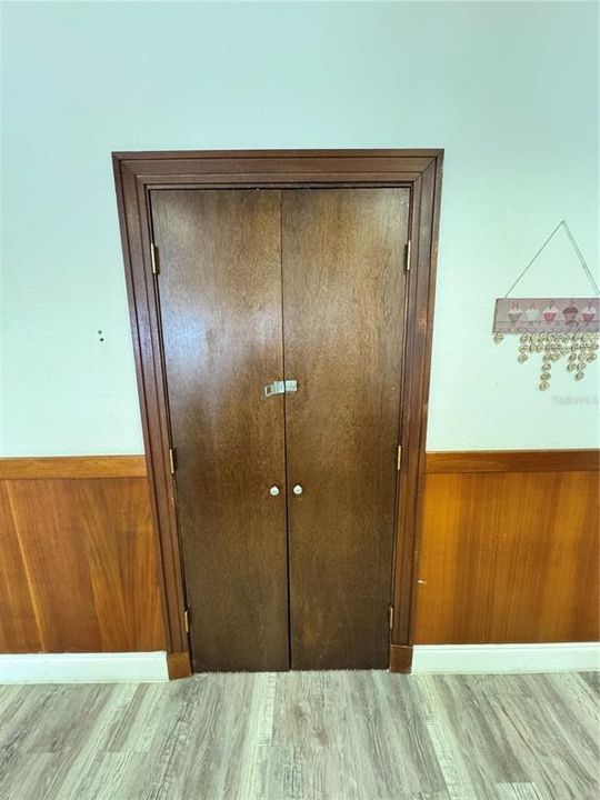 待售: $64,000 (0 贝兹, 0 浴室, 6098 平方英尺)