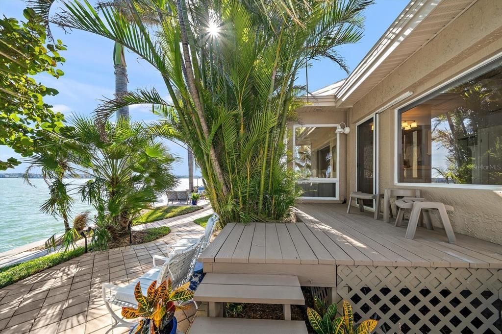 На продажу: $2,400,000 (2 спален, 3 ванн, 2679 Квадратных фут)