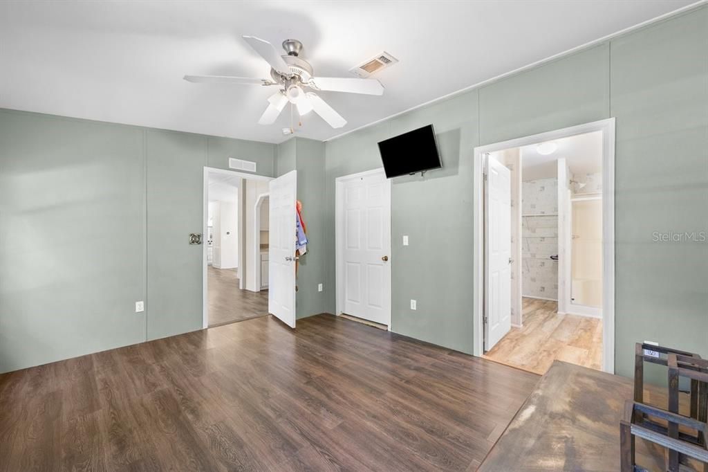 En Venta: $225,000 (3 camas, 2 baños, 1344 Pies cuadrados)