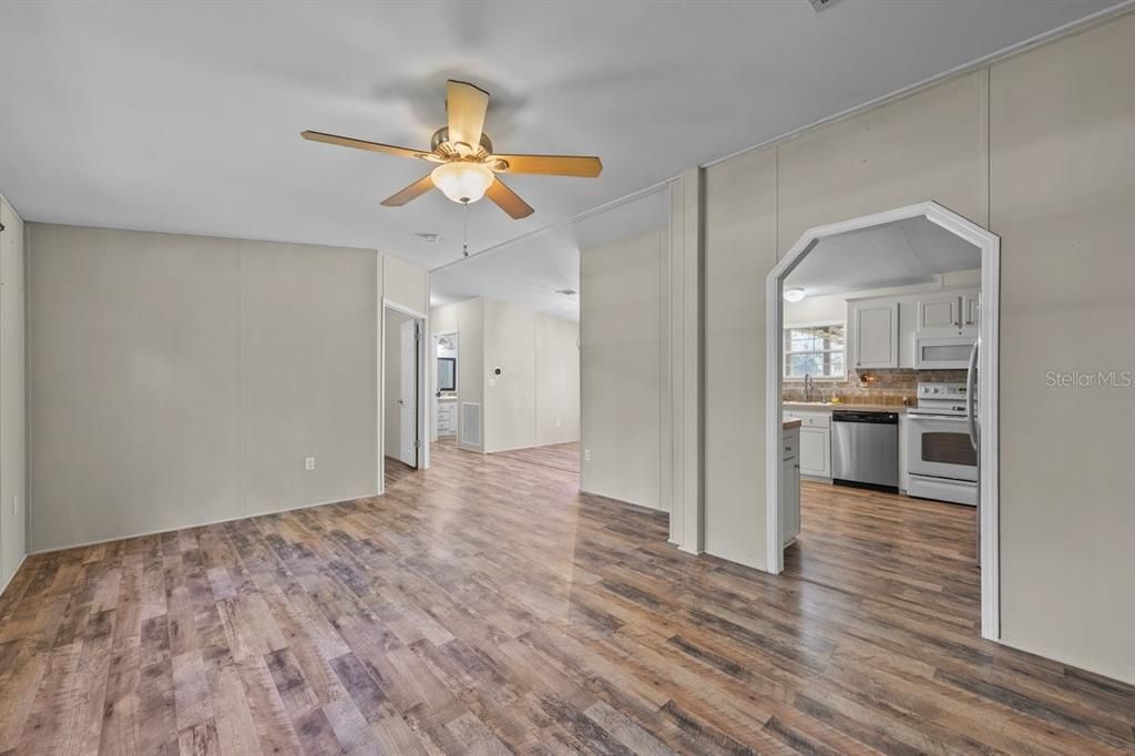 En Venta: $225,000 (3 camas, 2 baños, 1344 Pies cuadrados)