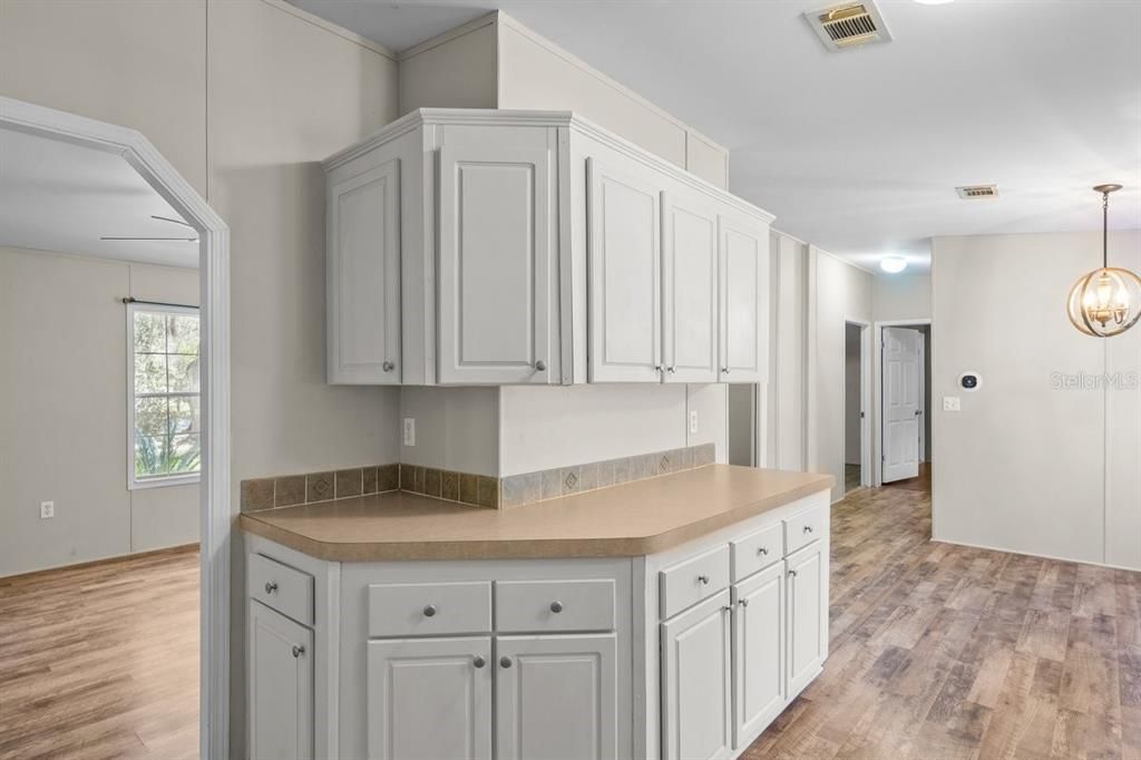 En Venta: $225,000 (3 camas, 2 baños, 1344 Pies cuadrados)