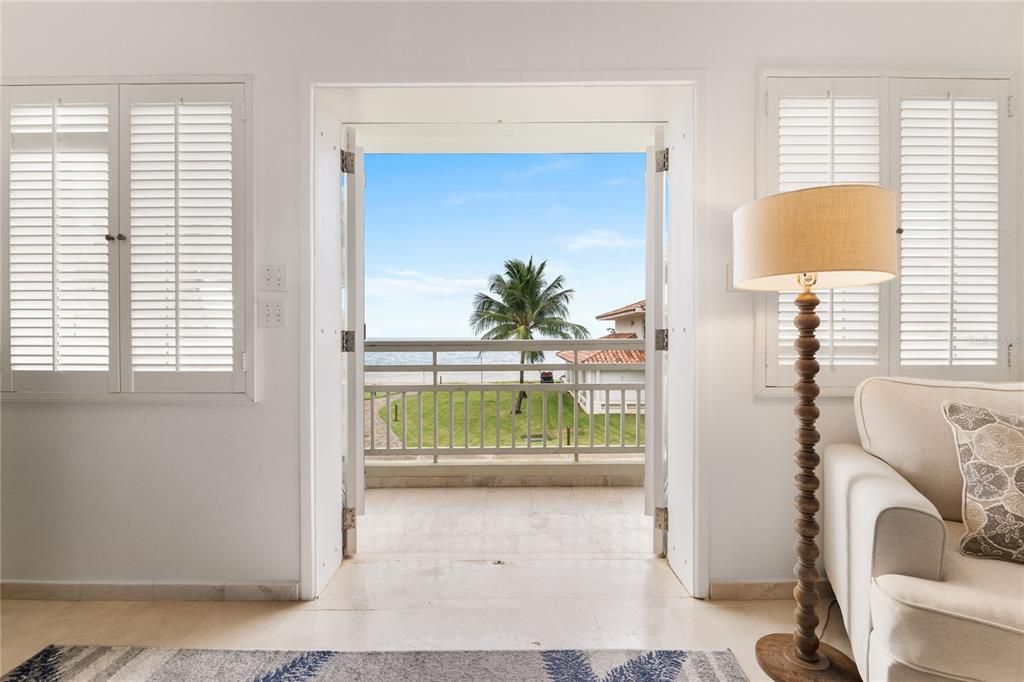 На продажу: $5,200,000 (4 спален, 4 ванн, 4685 Квадратных фут)