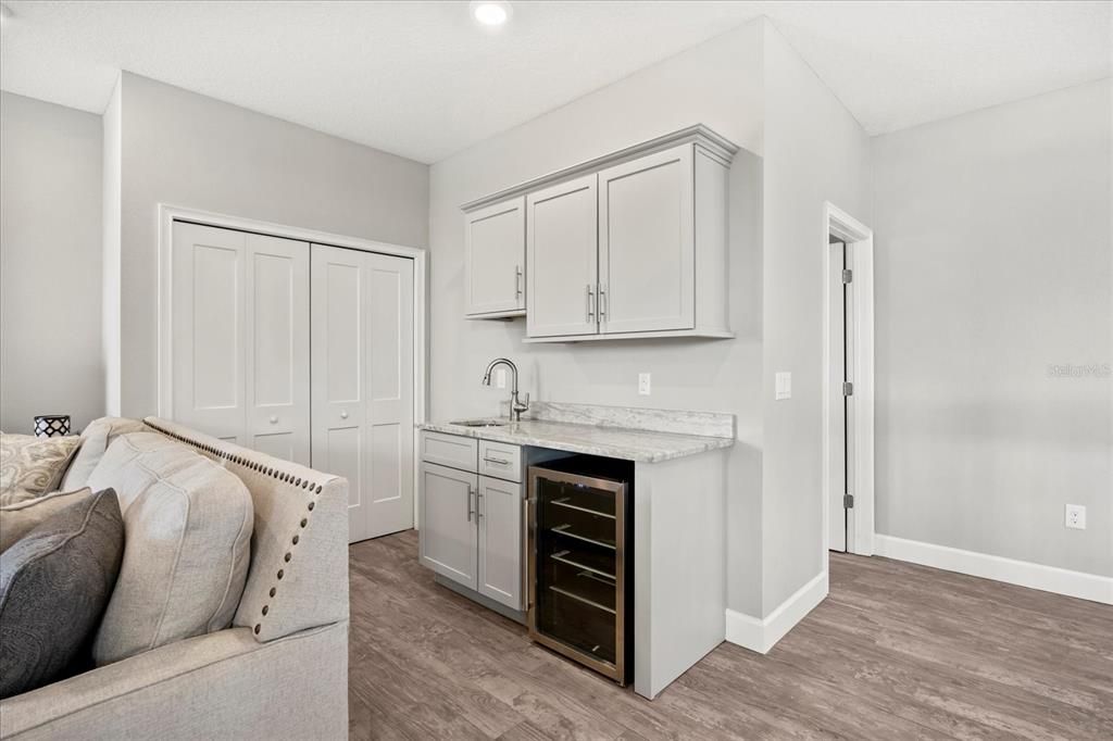 Active With Contract: $1,190,000 (3 beds, 4 baths, 3262 Square Feet)