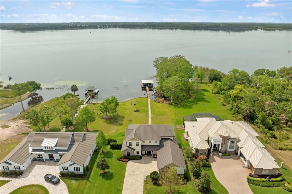 Active With Contract: $1,190,000 (3 beds, 4 baths, 3262 Square Feet)